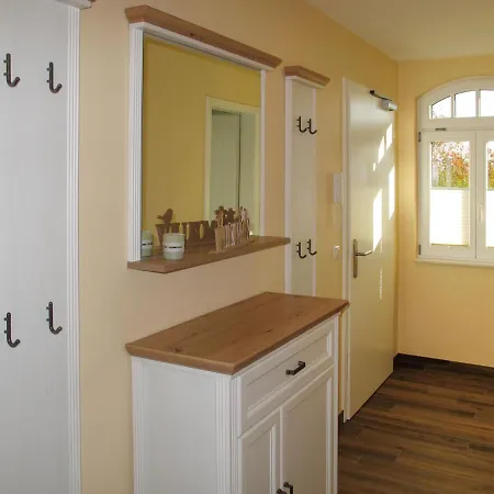 Rose By Interhome Appartement Zarrentin (Vorpommern-Rugen)