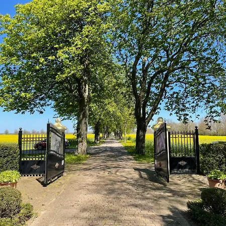 Rose By Interhome * Zarrentin (Vorpommern-Rugen)