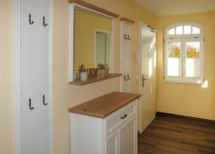 Rose By Interhome Appartement Zarrentin (Vorpommern-Rugen)